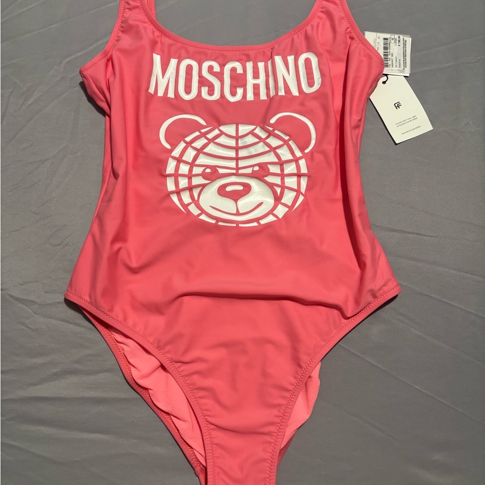Moschino fuchsia with white bear and logo! 🆘SOLD🆘 so no more low ball offers!